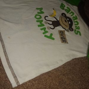 5/$25 Carter's Bananas over mommy monkey t-shirt